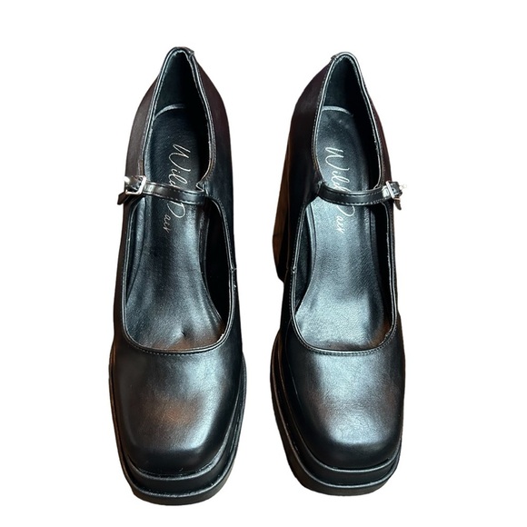 Wild Pair Womens Octavia Buckle Platform Mary Jane Heels NEW Size 9 - Picture 2 of 11